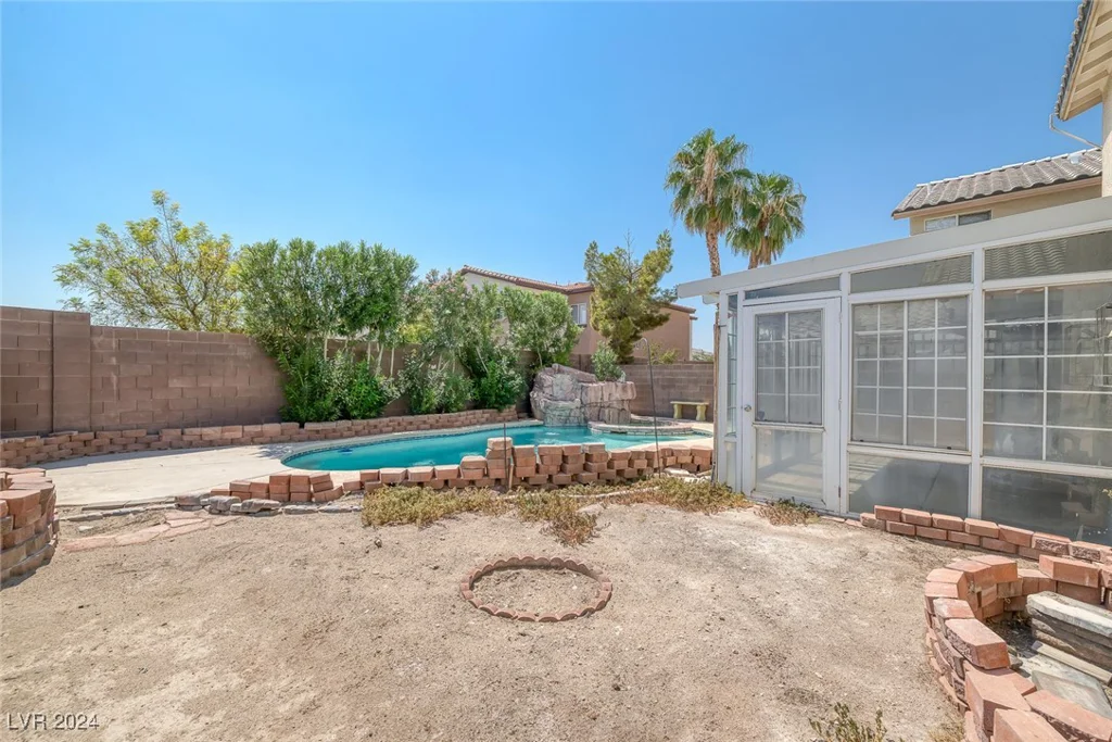 6229 Peach Orchard, Las Vegas, NV 89142