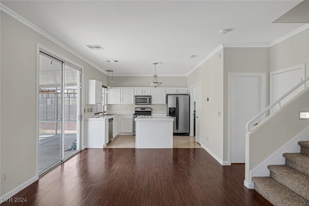 6229 Peach Orchard, Las Vegas, NV 89142