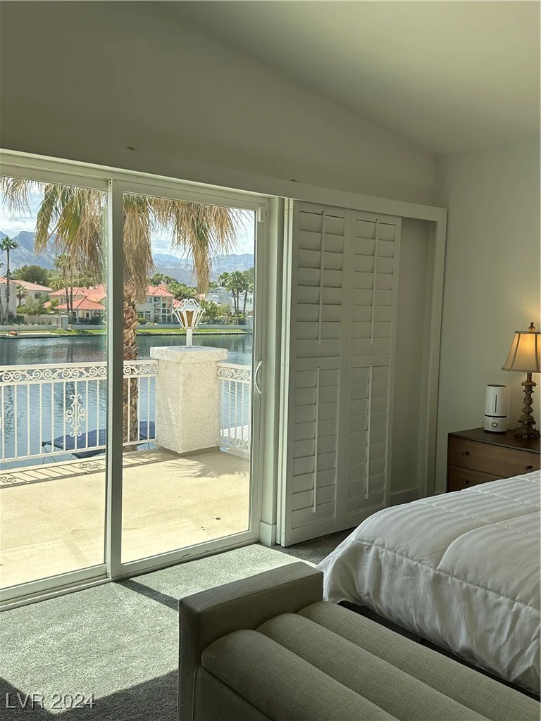 2717 Crystal Beach, Las Vegas, NV 89128