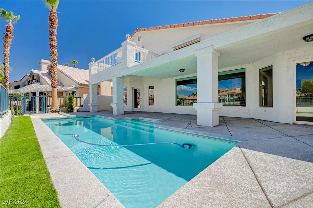 2717 Crystal Beach, Las Vegas, NV 89128