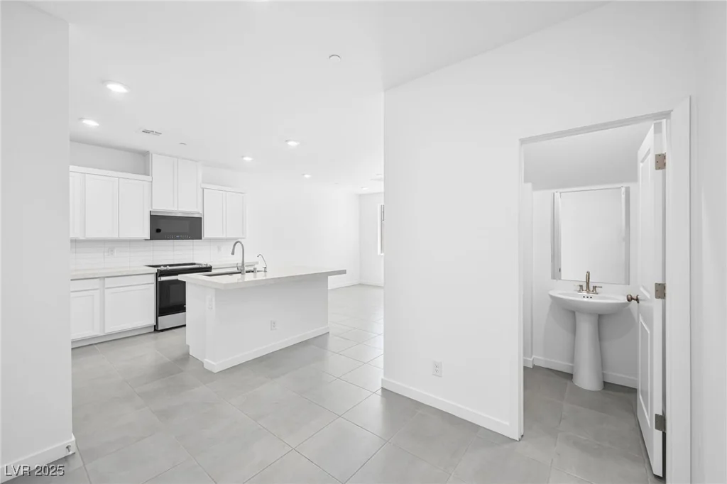 196 Freeport View, Henderson, NV 89011