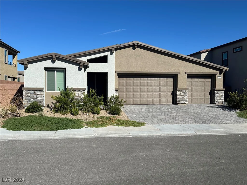 10054 Gila River, Las Vegas, NV 89178