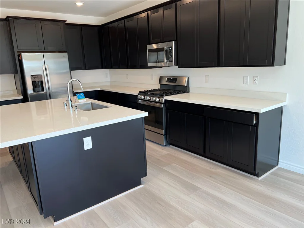 10054 Gila River, Las Vegas, NV 89178