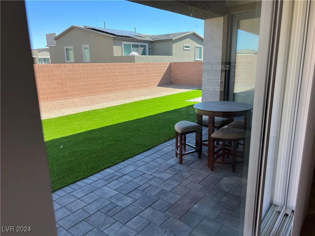 10054 Gila River, Las Vegas, NV 89178