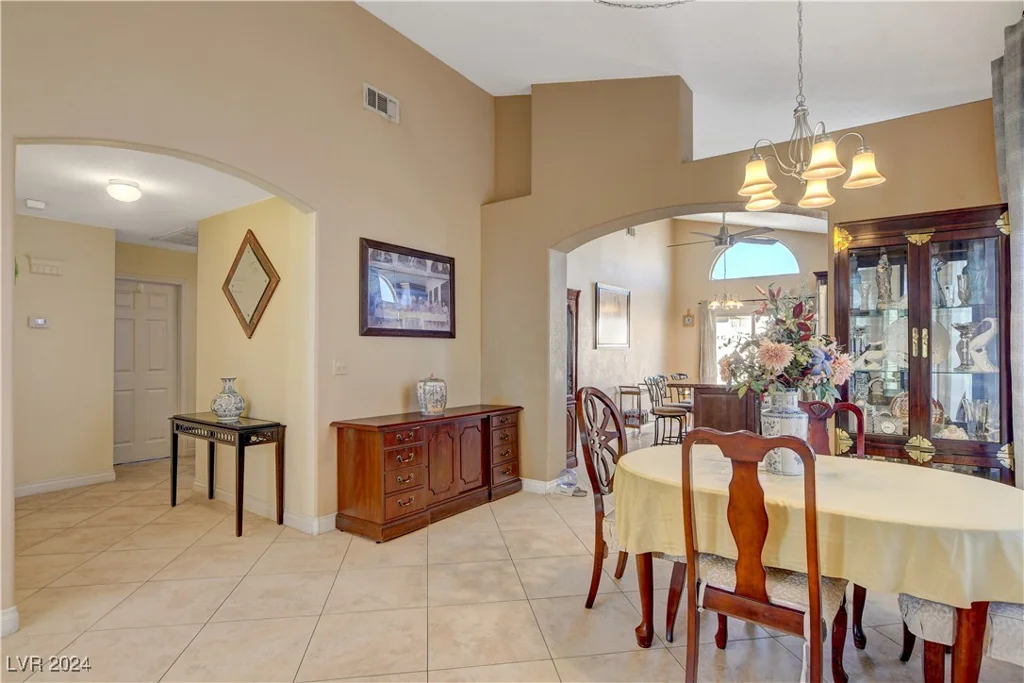 8104 Bay Springs, Las Vegas, NV 89128