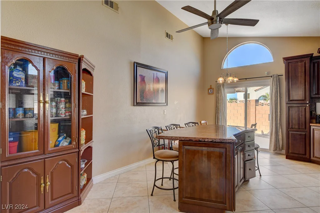 8104 Bay Springs, Las Vegas, NV 89128