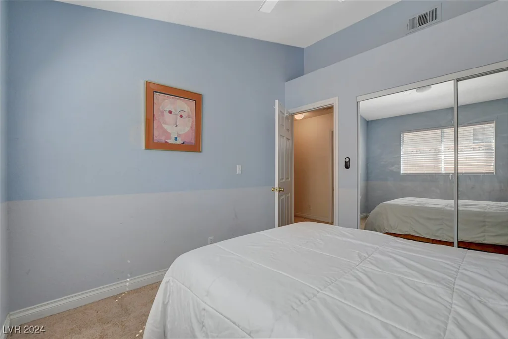 8104 Bay Springs, Las Vegas, NV 89128