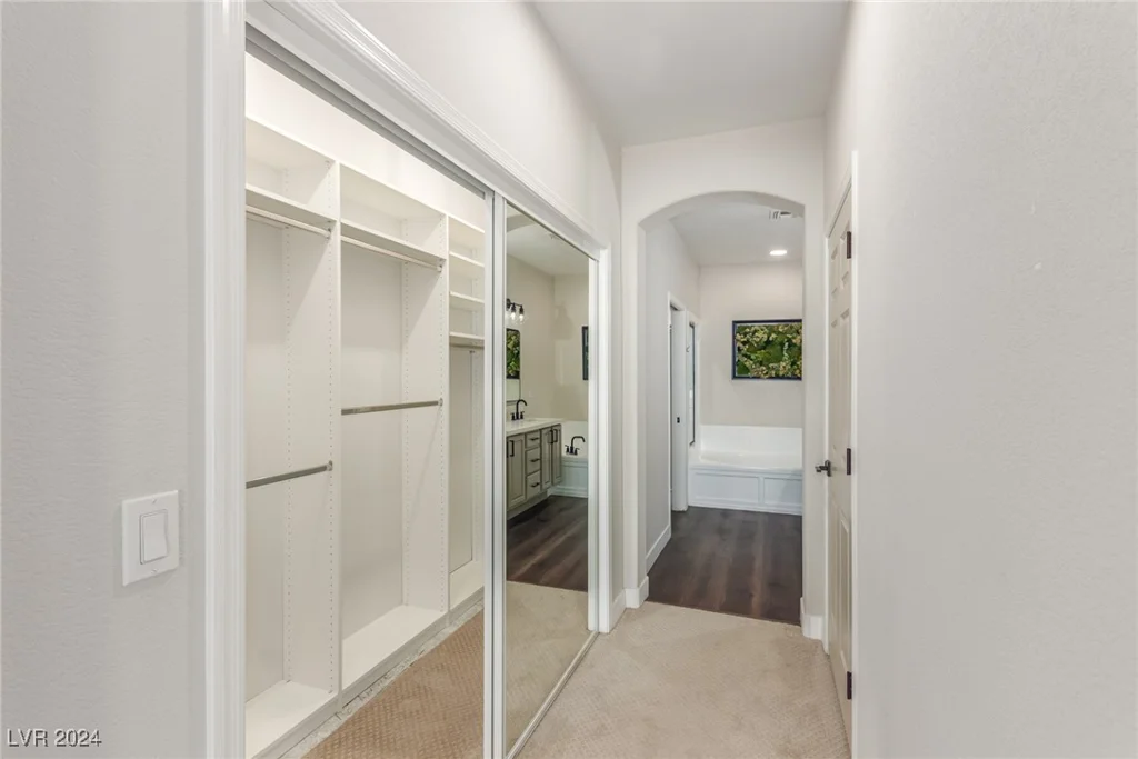 801 Dana Hills, Las Vegas, NV 89134