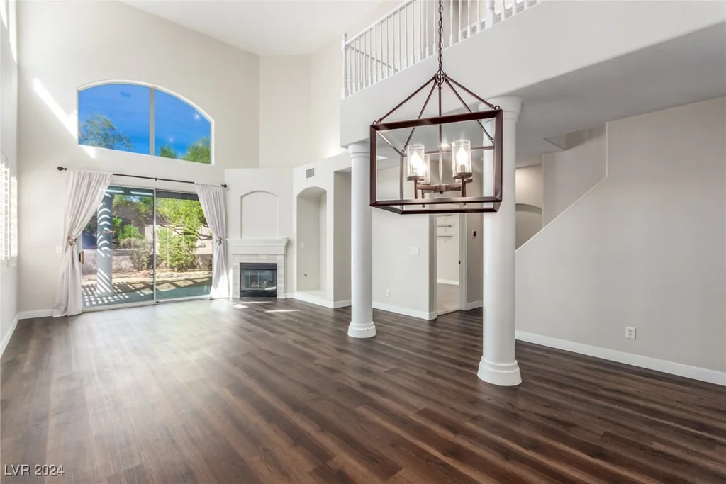 801 Dana Hills, Las Vegas, NV 89134