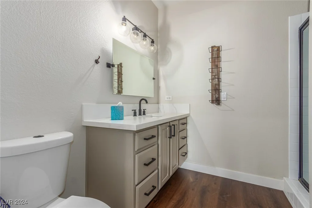 801 Dana Hills, Las Vegas, NV 89134
