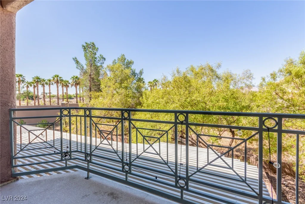 801 Dana Hills, Las Vegas, NV 89134