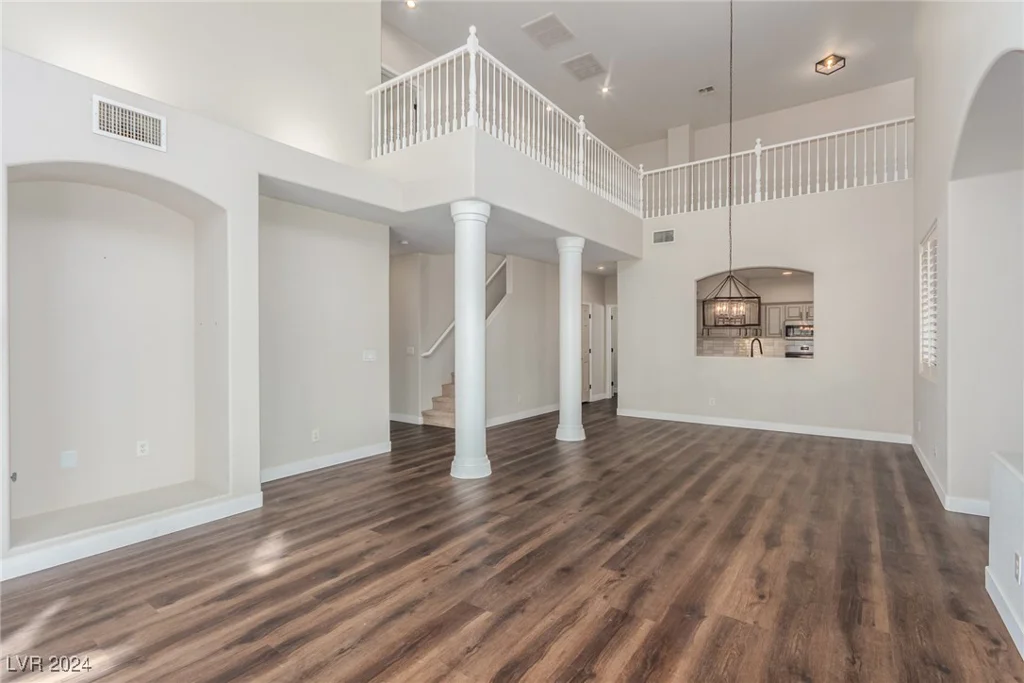 801 Dana Hills, Las Vegas, NV 89134