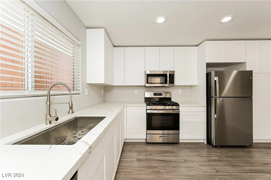 747 Shadwell, Las Vegas, NV 89178