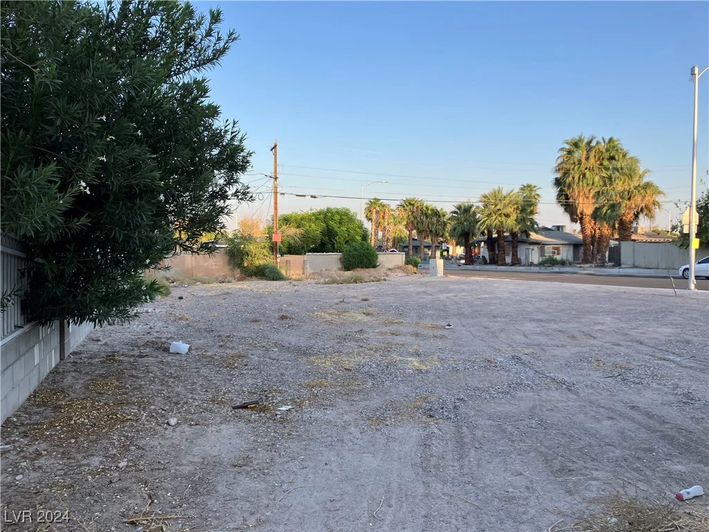 200 N 18th, Las Vegas, NV 89101