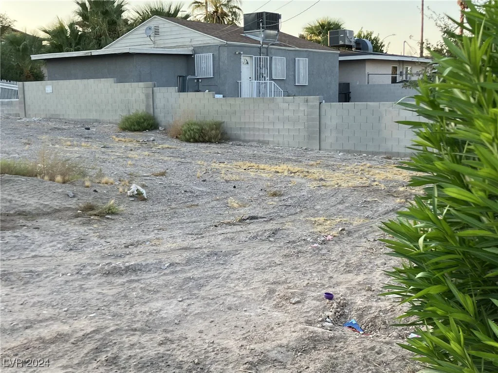 200 N 18th, Las Vegas, NV 89101