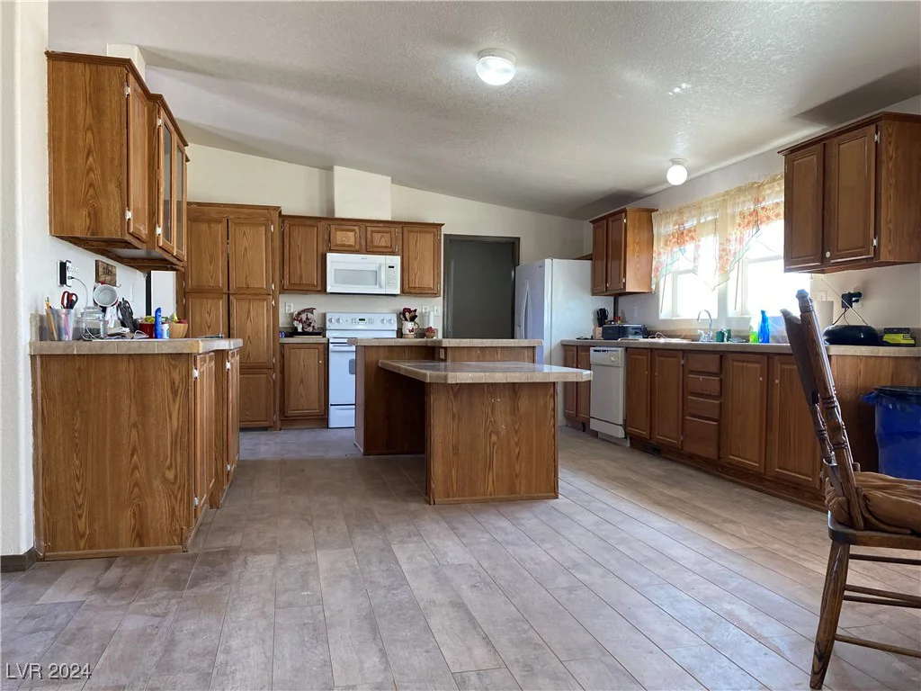1711 Leffner, Pahrump, NV 89060
