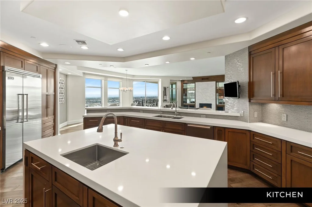 9101 Alta, Las Vegas, NV 89145