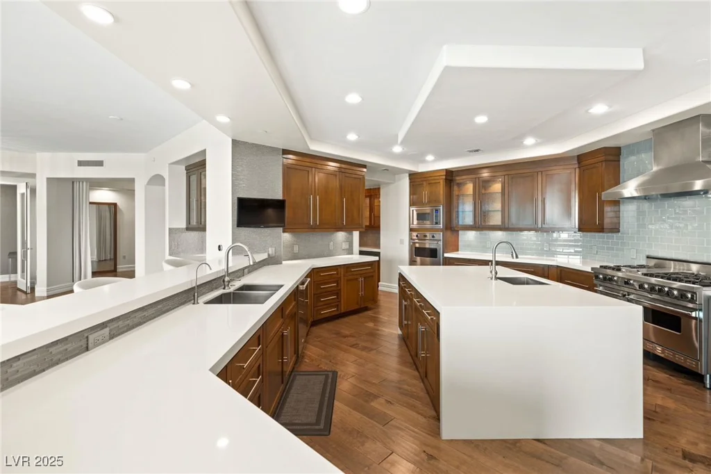 9101 Alta, Las Vegas, NV 89145