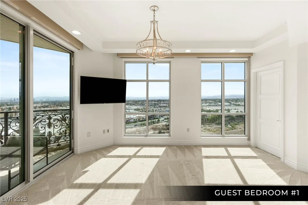 9101 Alta, Las Vegas, NV 89145