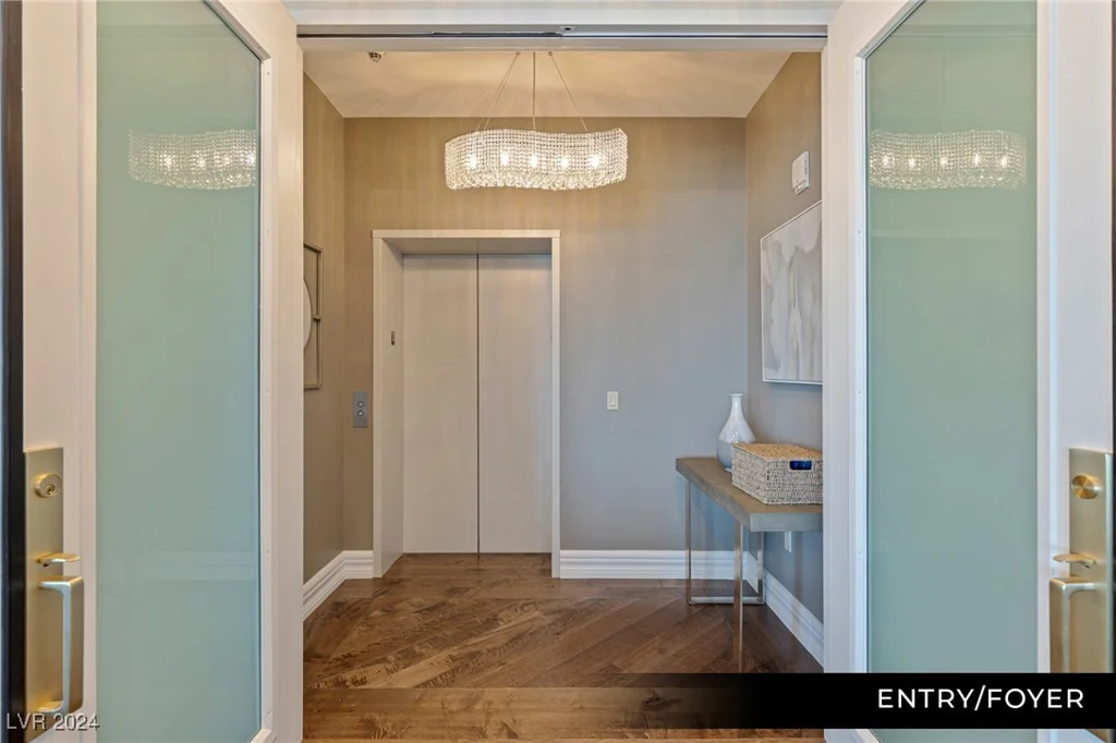 9101 Alta, Las Vegas, NV 89145