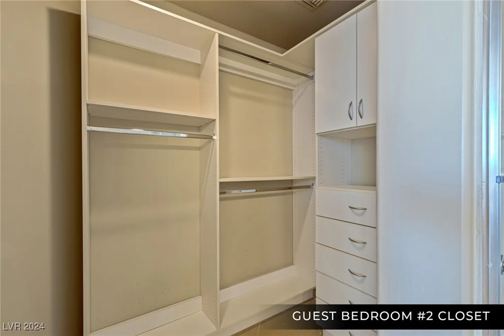 9101 Alta, Las Vegas, NV 89145