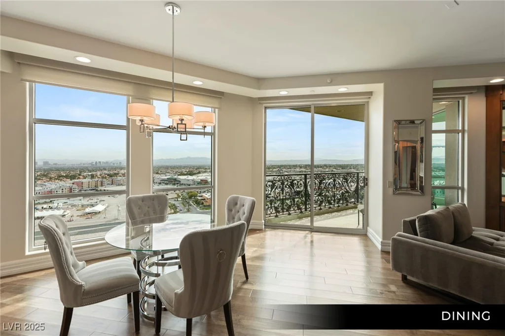 9101 Alta, Las Vegas, NV 89145