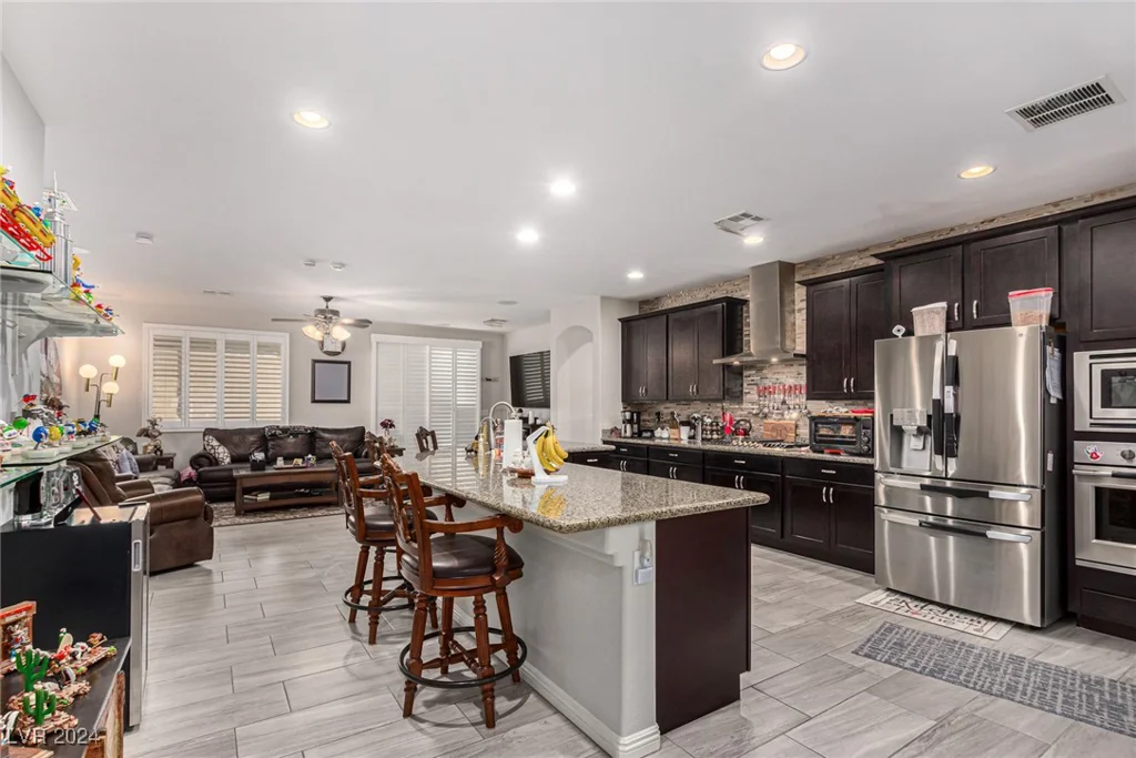 8337 Sonora Del Sol, Las Vegas, NV 89113