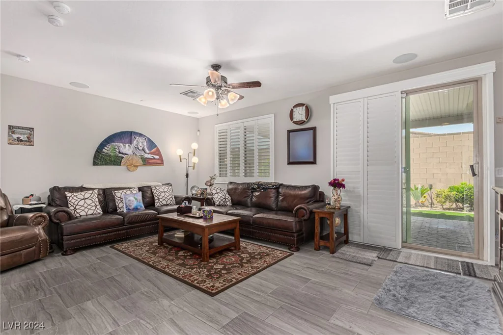 8337 Sonora Del Sol, Las Vegas, NV 89113
