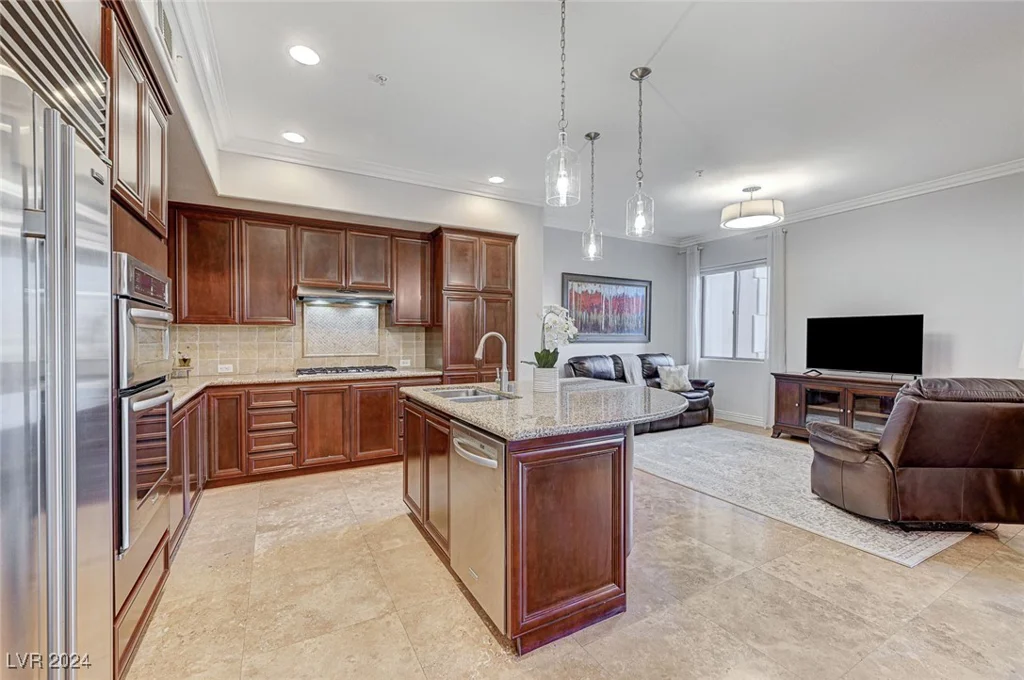 30 Via Mantova, Henderson, NV 89011