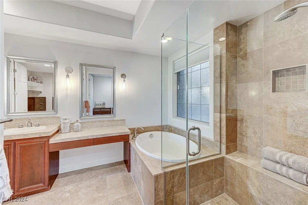 30 Via Mantova, Henderson, NV 89011