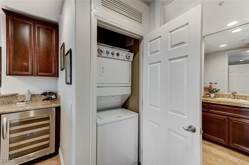 30 Via Mantova, Henderson, NV 89011