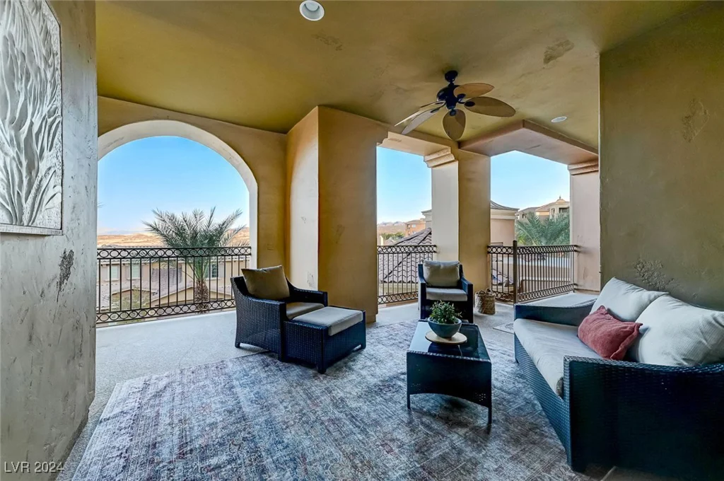 30 Via Mantova, Henderson, NV 89011