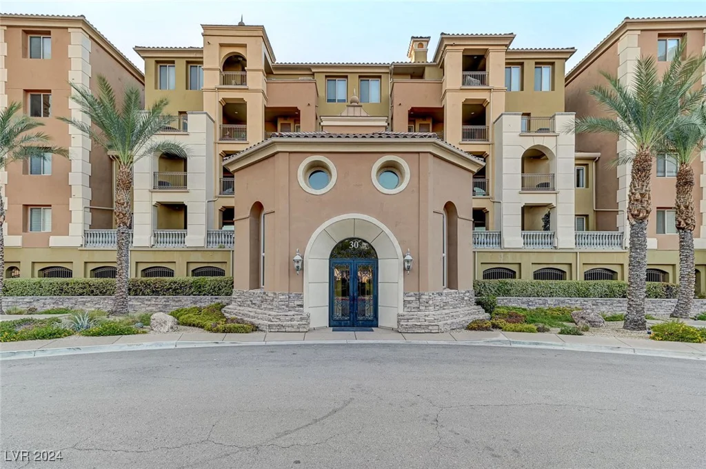 30 Via Mantova, Henderson, NV 89011