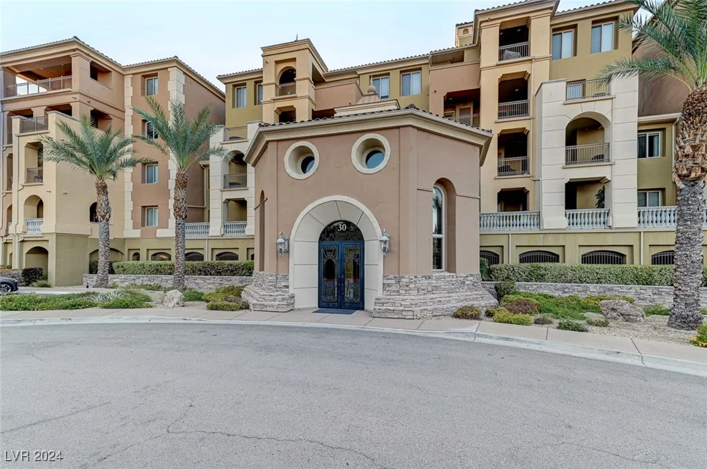 30 Via Mantova, Henderson, NV 89011