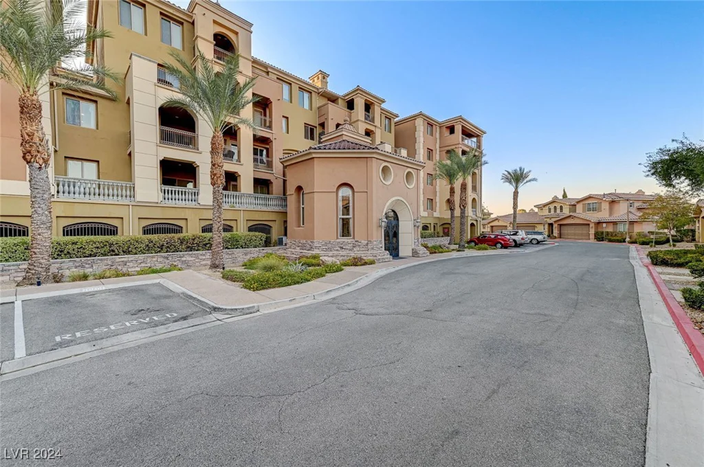 30 Via Mantova, Henderson, NV 89011