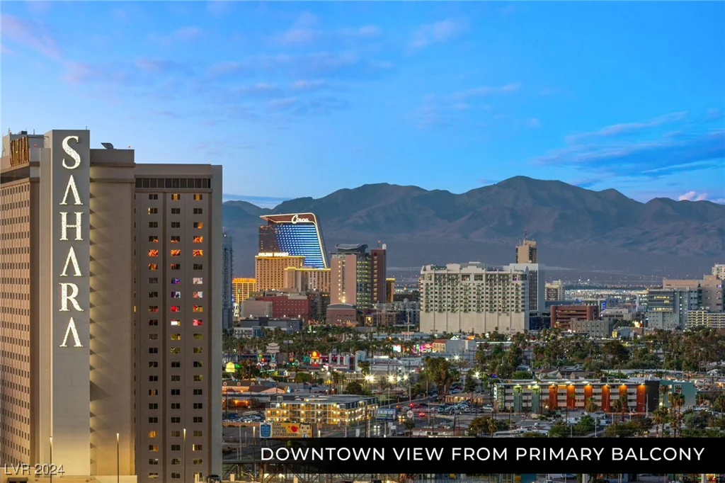 2877 Paradise, Las Vegas, NV 89109
