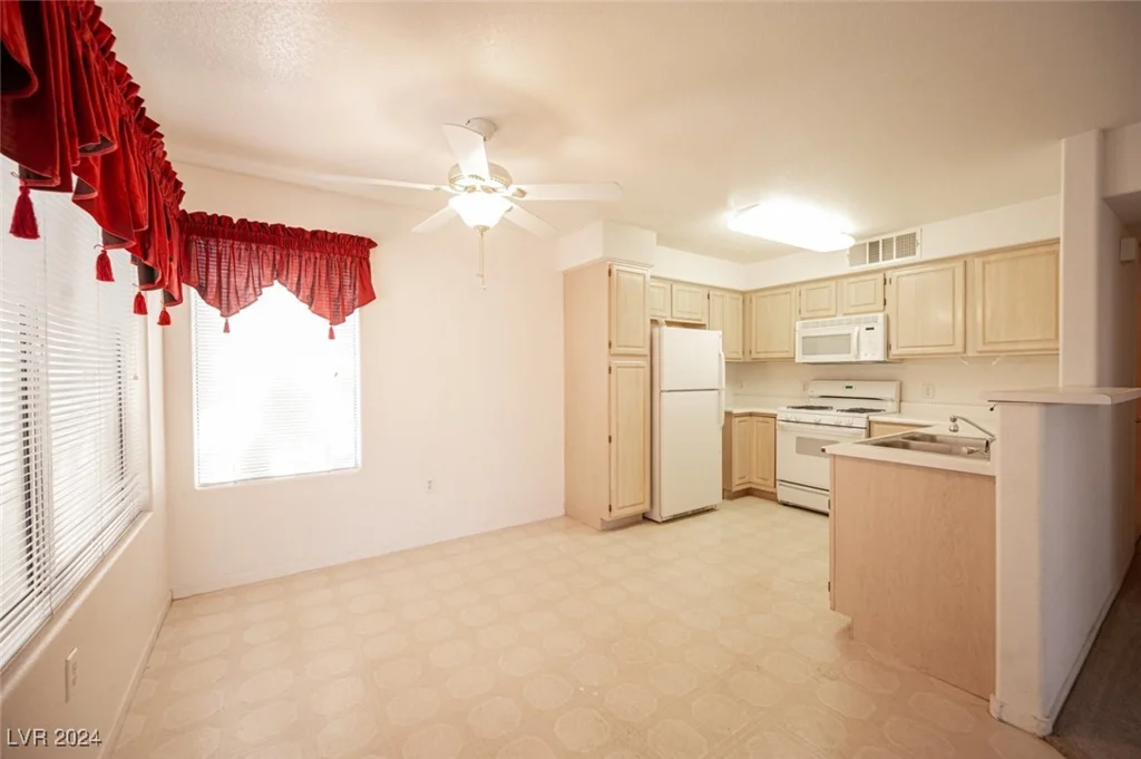 5710 Tropicana, Las Vegas, NV 89122