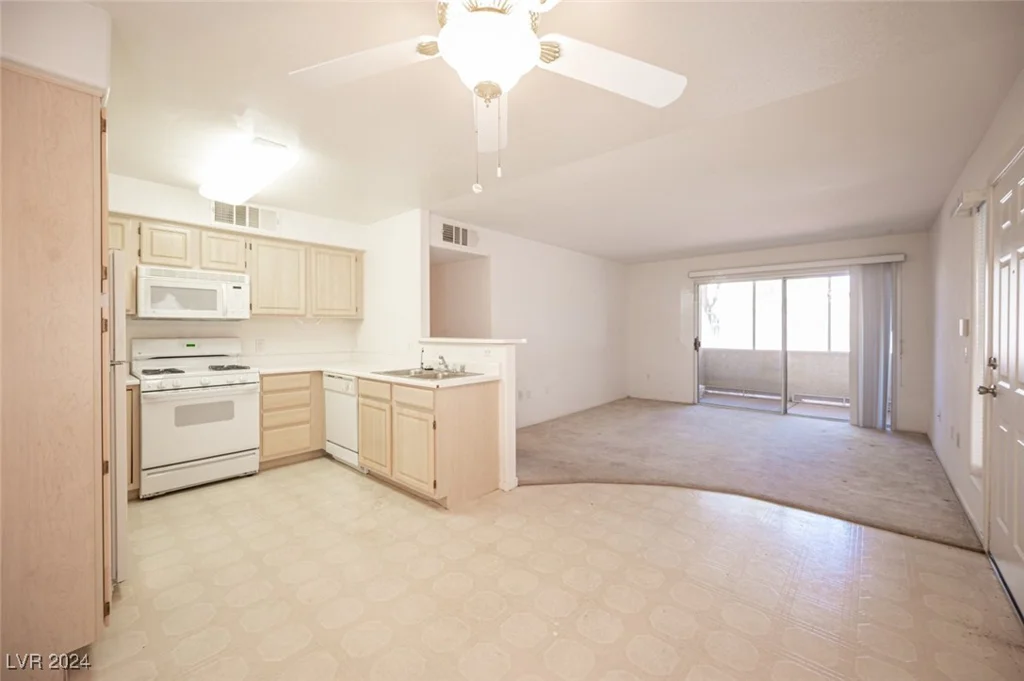 5710 Tropicana, Las Vegas, NV 89122