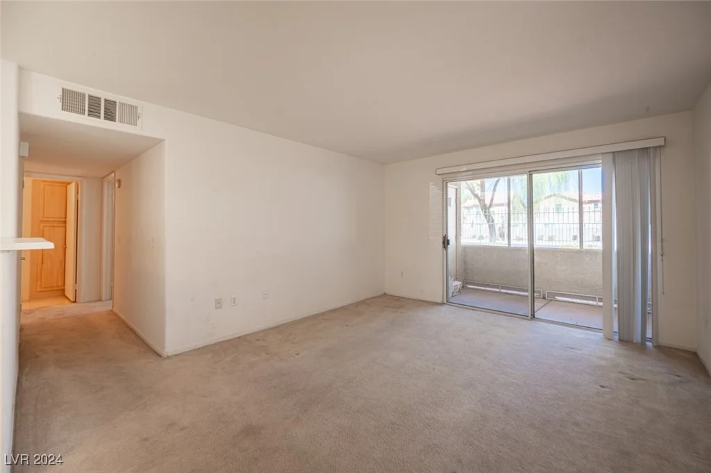 5710 Tropicana, Las Vegas, NV 89122