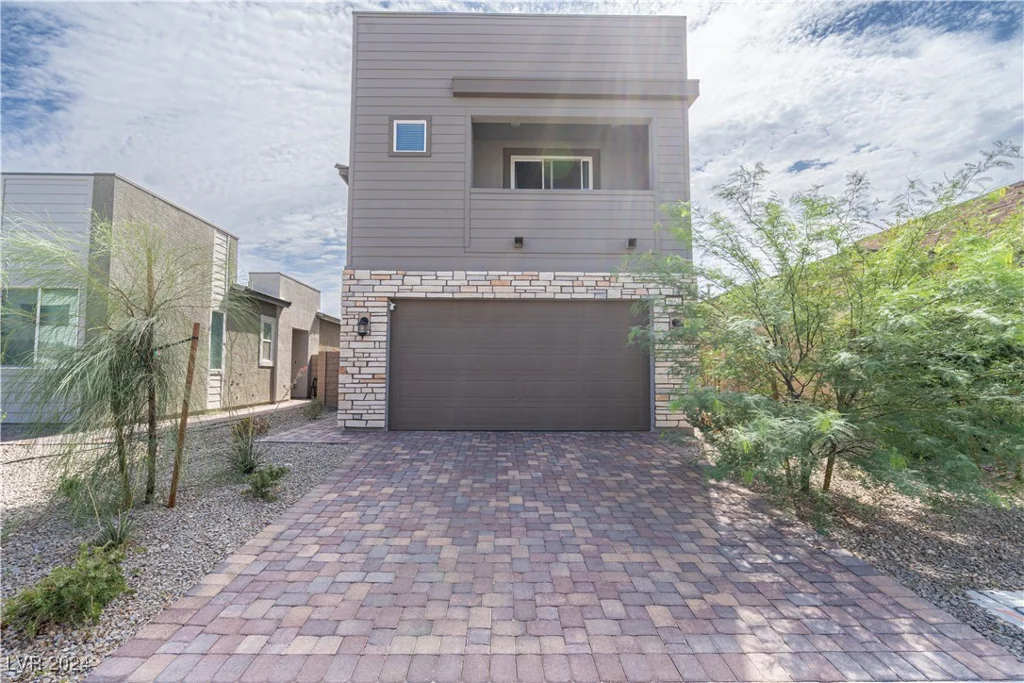 9662 Dalton Lake, Las Vegas, NV 89178