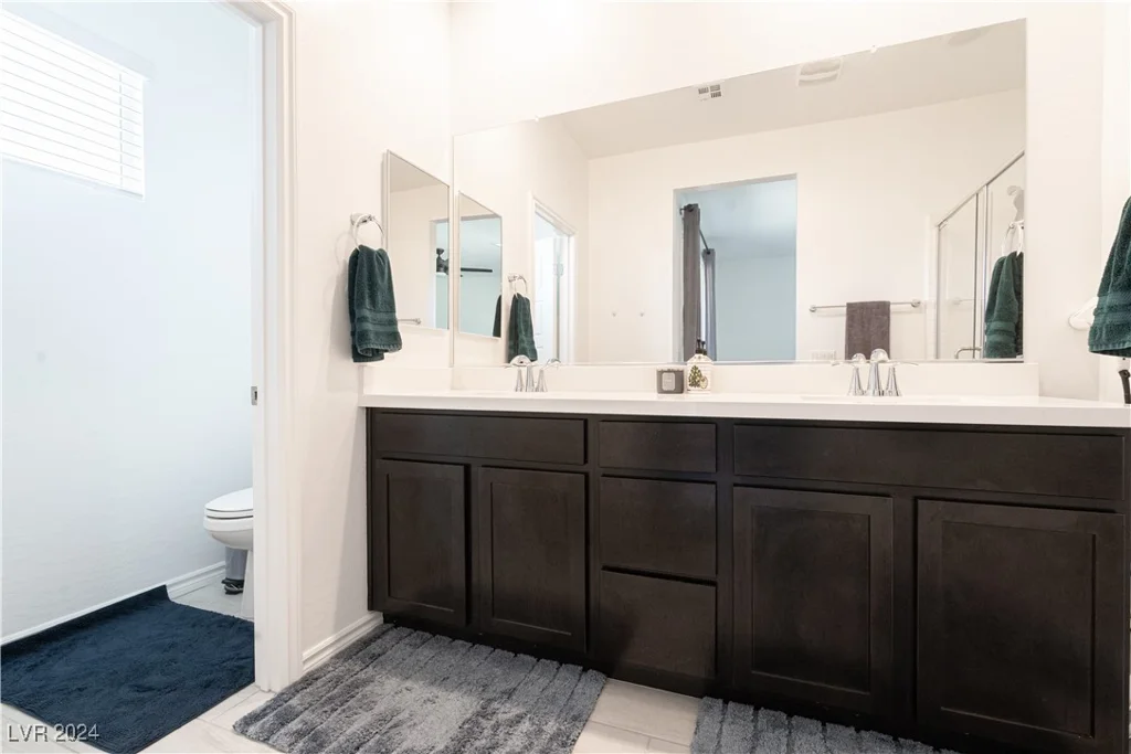 9662 Dalton Lake, Las Vegas, NV 89178