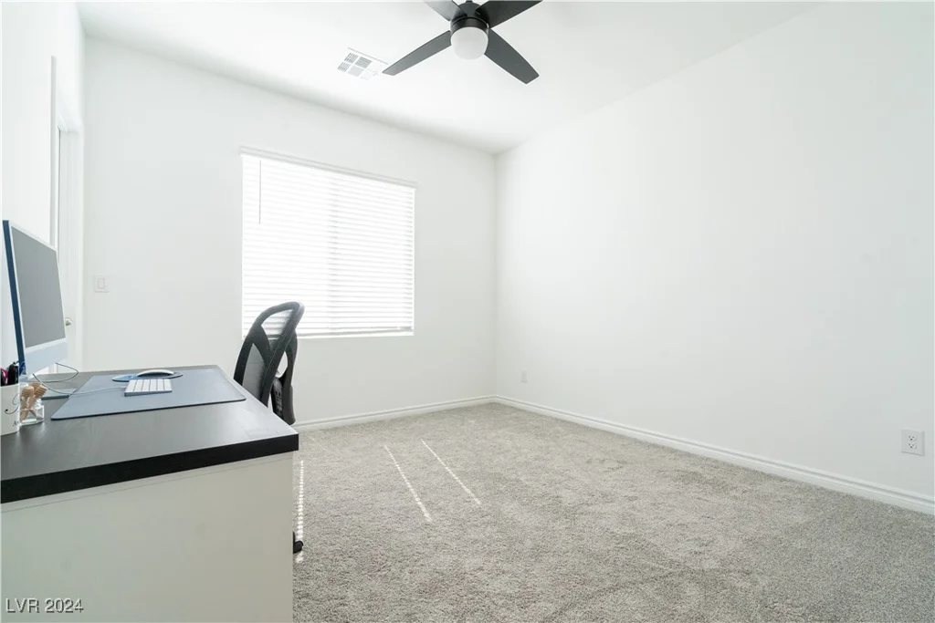 9662 Dalton Lake, Las Vegas, NV 89178