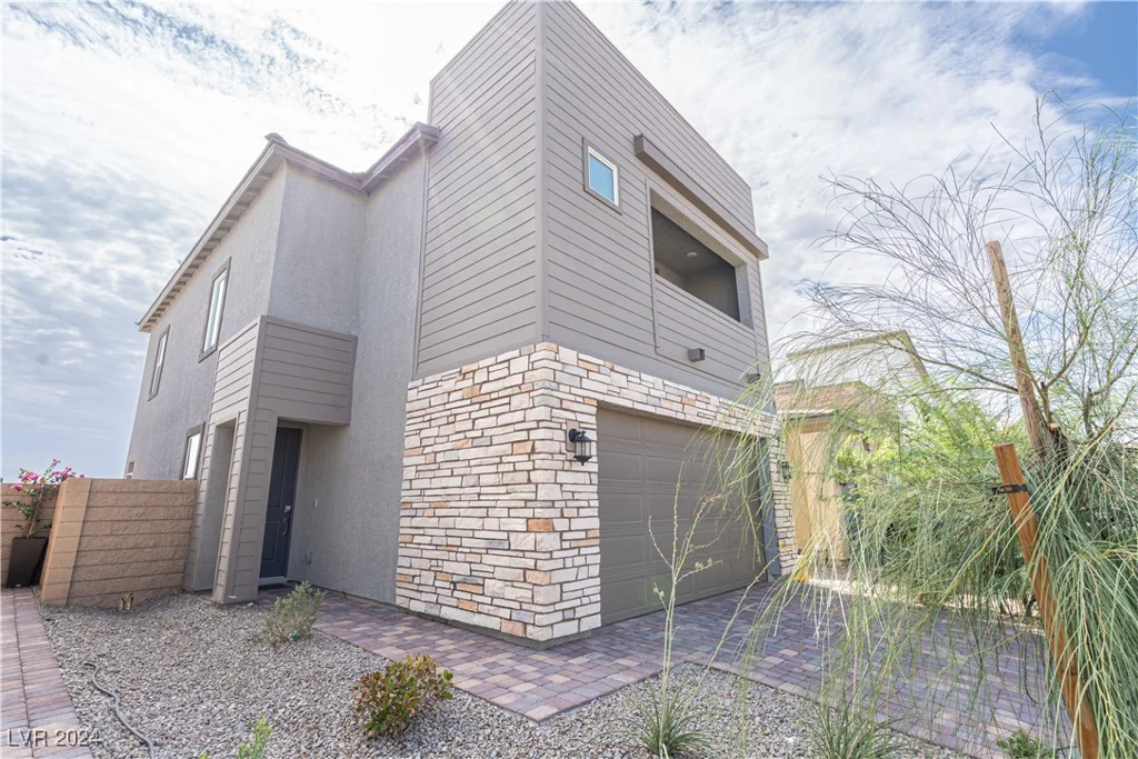 9662 Dalton Lake, Las Vegas, NV 89178