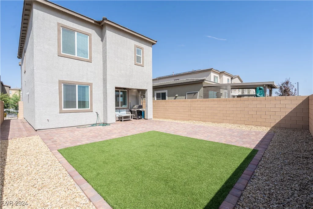 9662 Dalton Lake, Las Vegas, NV 89178