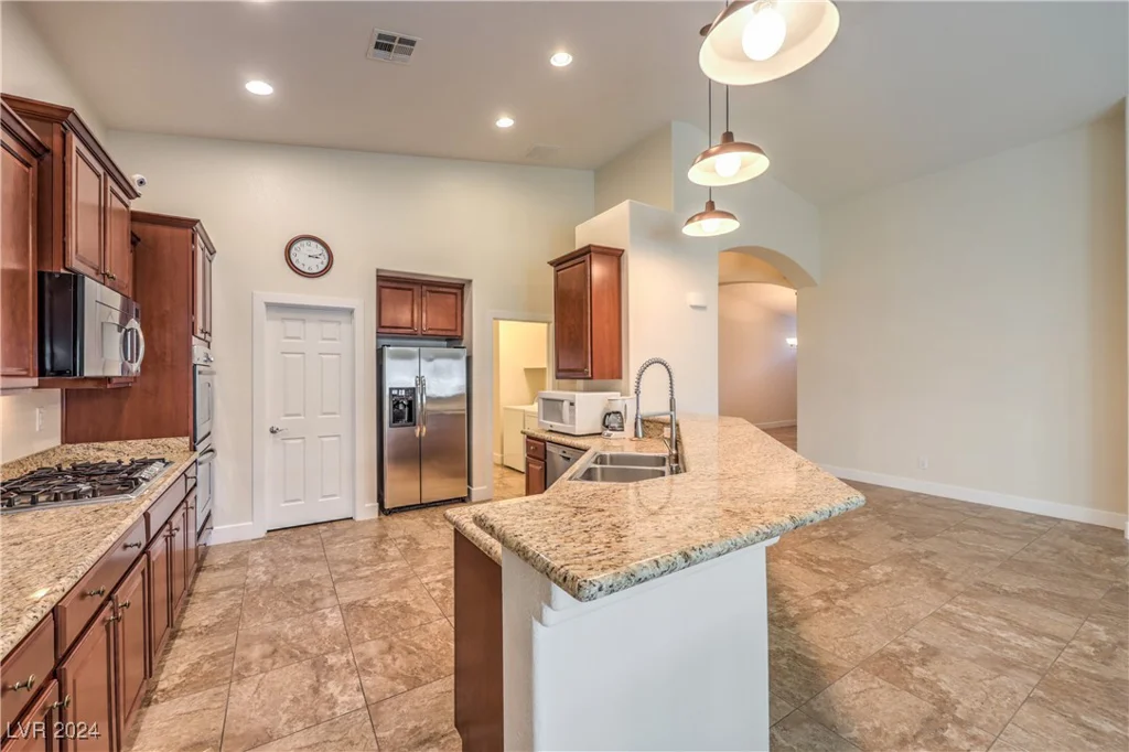 159 Birch Ridge, Las Vegas, NV 89183