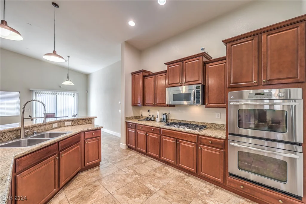 159 Birch Ridge, Las Vegas, NV 89183