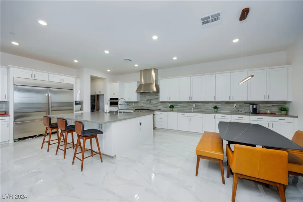 510 Duvet, Henderson, NV 89012