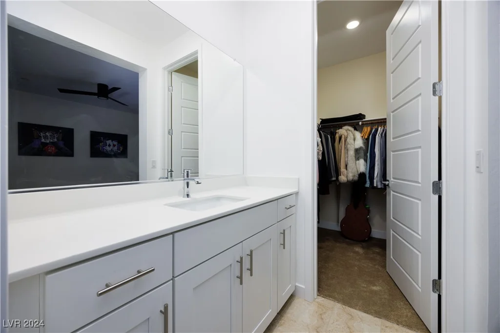 510 Duvet, Henderson, NV 89012