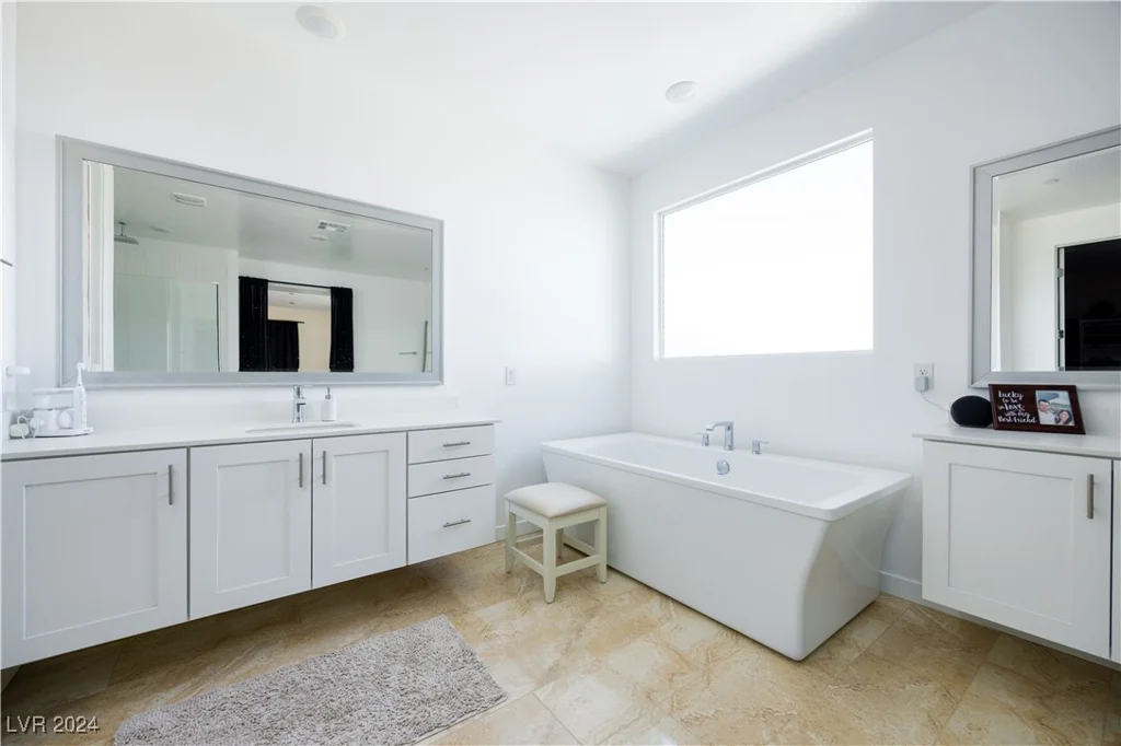 510 Duvet, Henderson, NV 89012