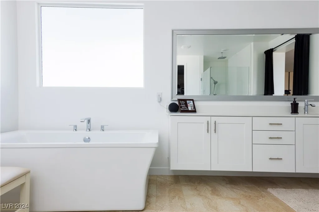 510 Duvet, Henderson, NV 89012